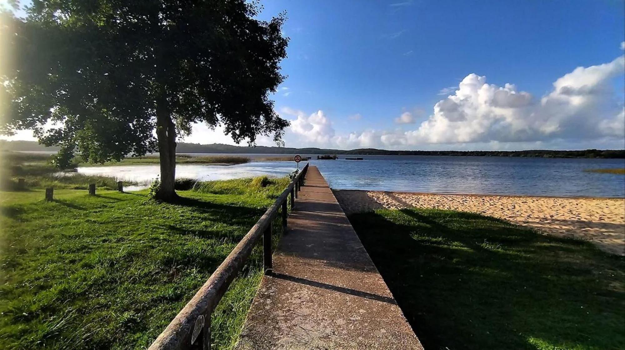 Vk Lake Aureilhan  Exterior photo